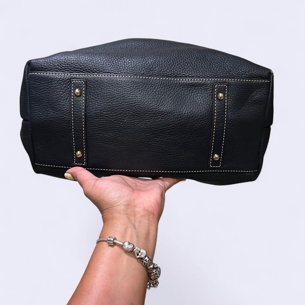 Dooney & Bourke - Picture 3 of 9